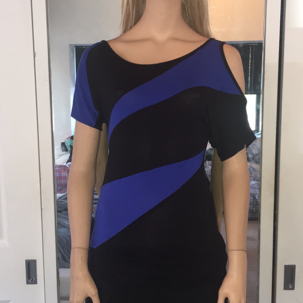 Cute Blk/Royal Blue Off Shoulder Stretch Top